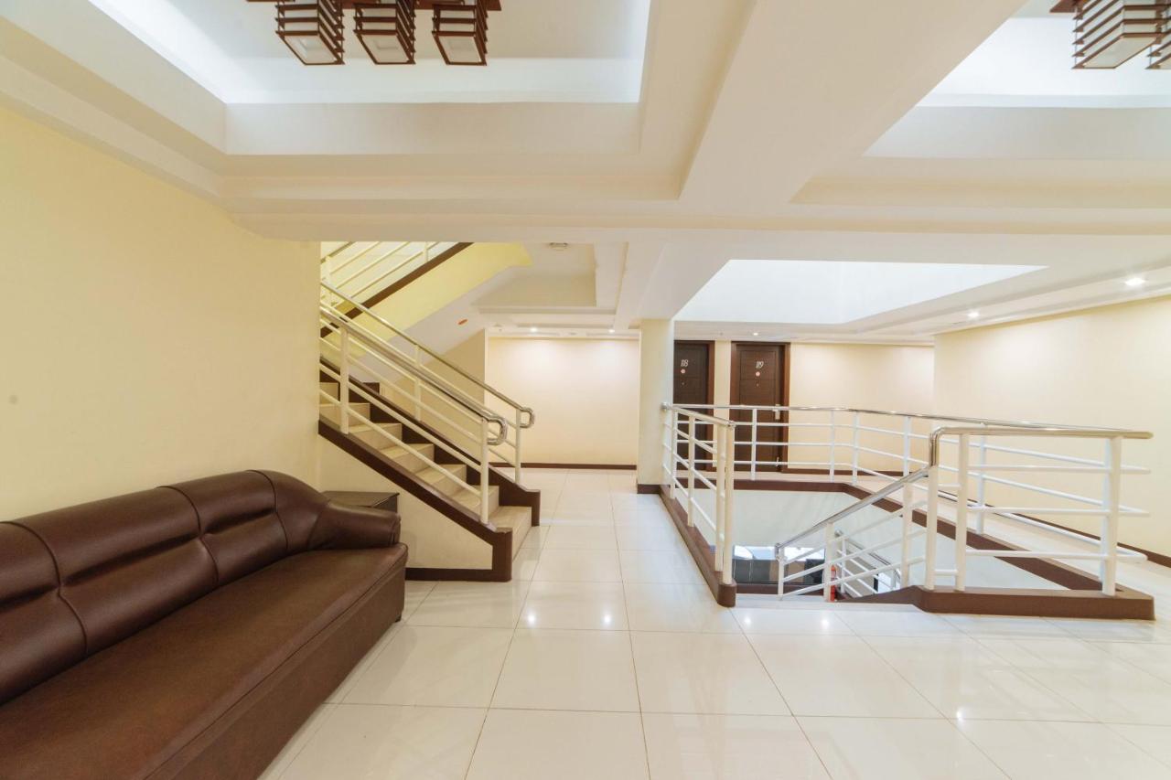 Reddoorz Near Victoria Mall Davao Exterior photo