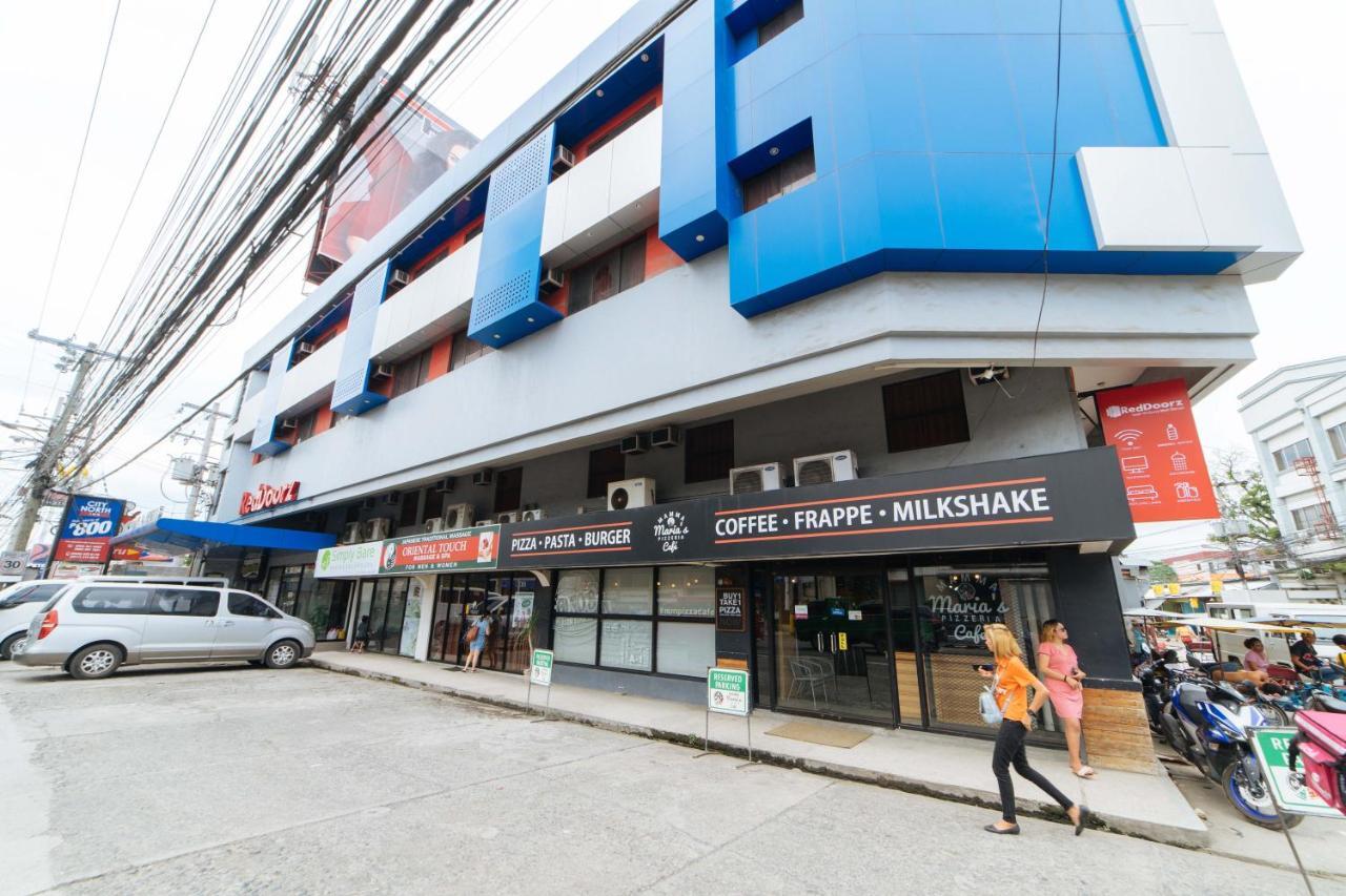 Reddoorz Near Victoria Mall Davao Exterior photo
